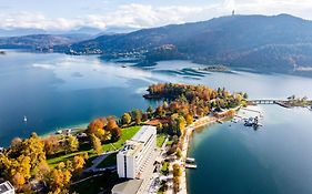 Parkhotel Poertschach - Das Hotelresort Mit Insellage Am Woerthersee